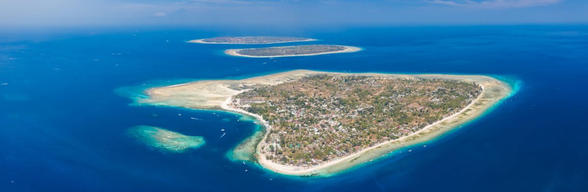 Panoramic,aerial,drone,view,of,beautiful,tropical,islands,surrounded,by